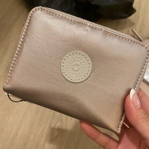 Brand New Kipling Money Love Metallic Glow Wallet